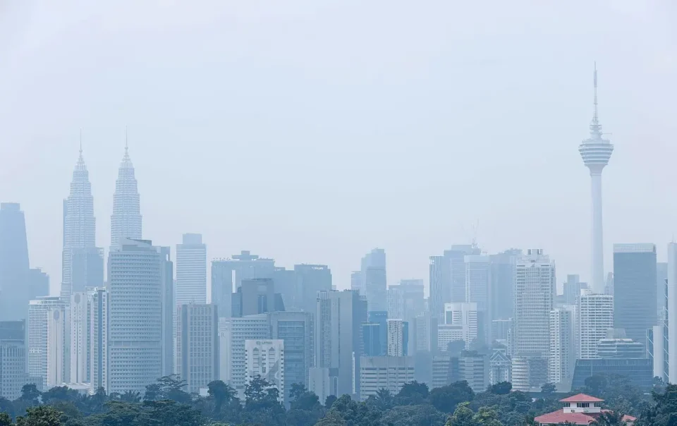 Hazy urban city view